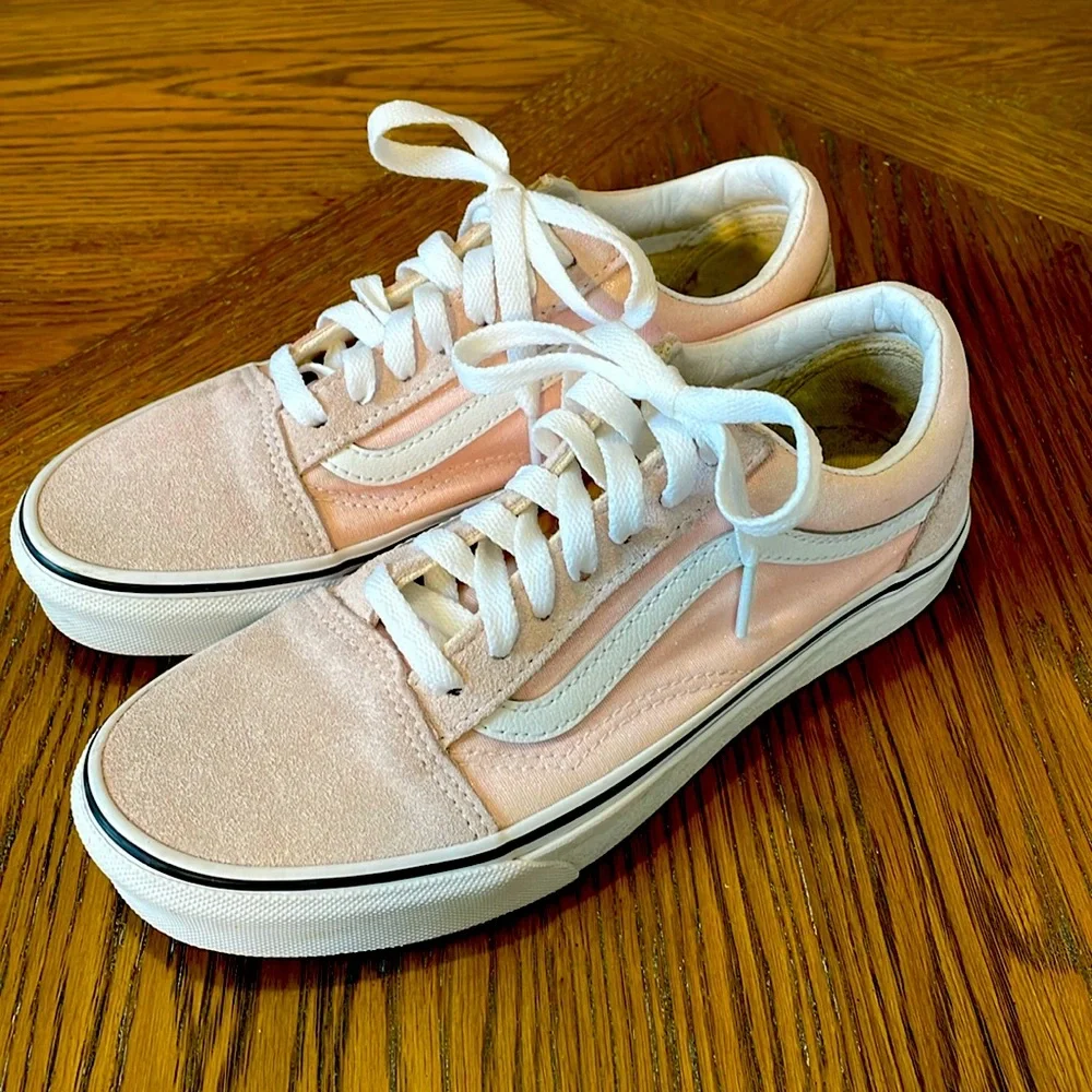 Pink Vans, Off The Wall, Van Sneakers, Skateboard - Picture 1 of 7